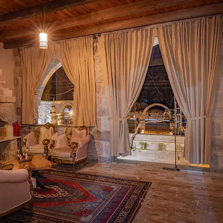 酒店 Sur Cave 于尔居普