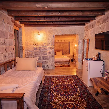 Sur Cave Otel *