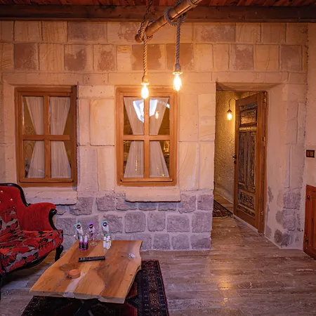 Sur Cave Otel