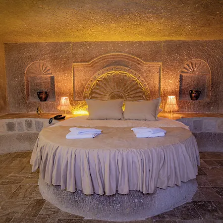 Sur Cave Otel